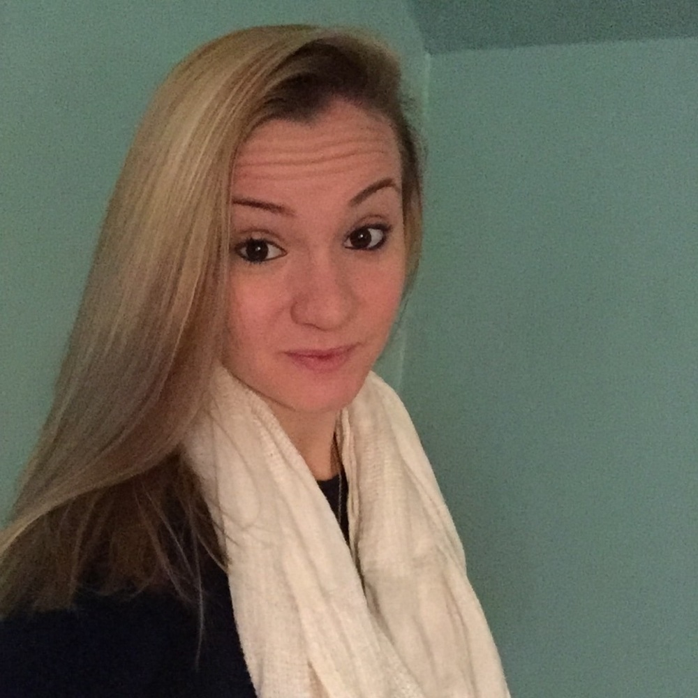 Meet your Posher, Kayla